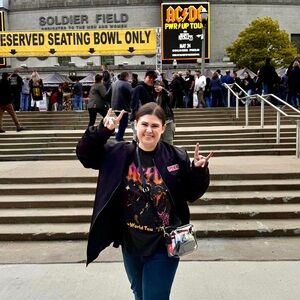 Meet your Posher, Rachel